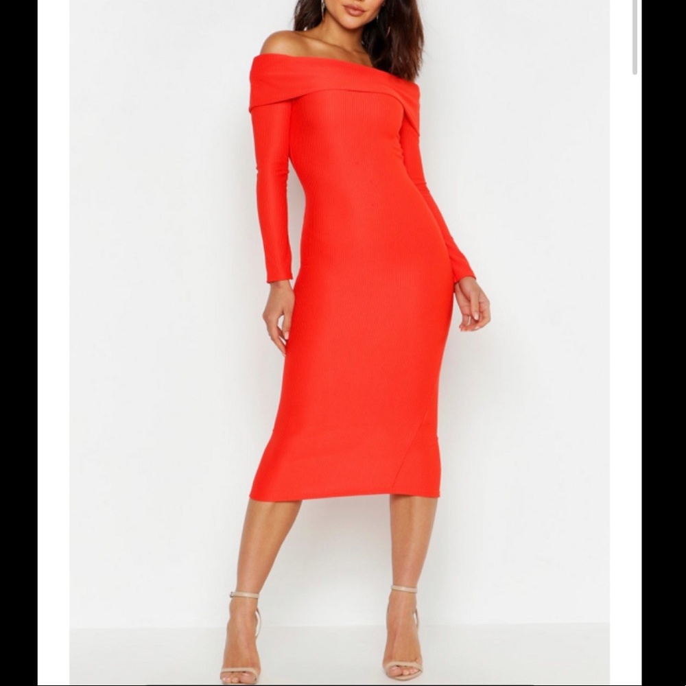 Off shoulder ribbed bodycon